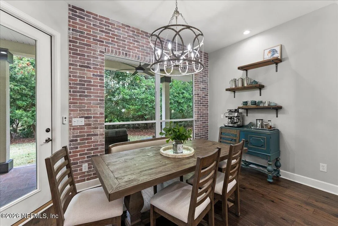 Photo of 2566 FERNTREE Lane