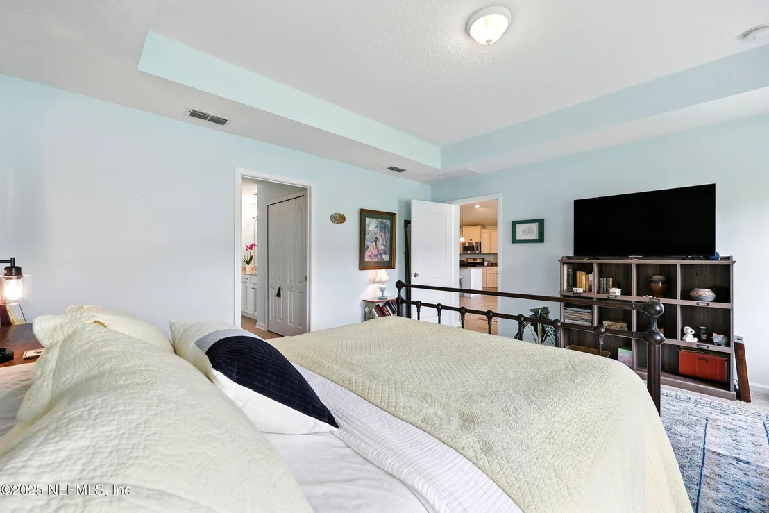 Photo of 329 SHETLAND Drive