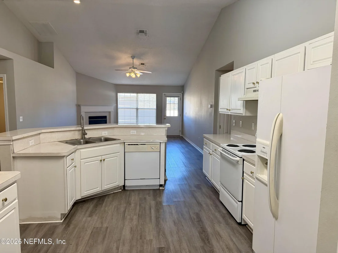 Photo of 1414 HAWKS CREST Drive