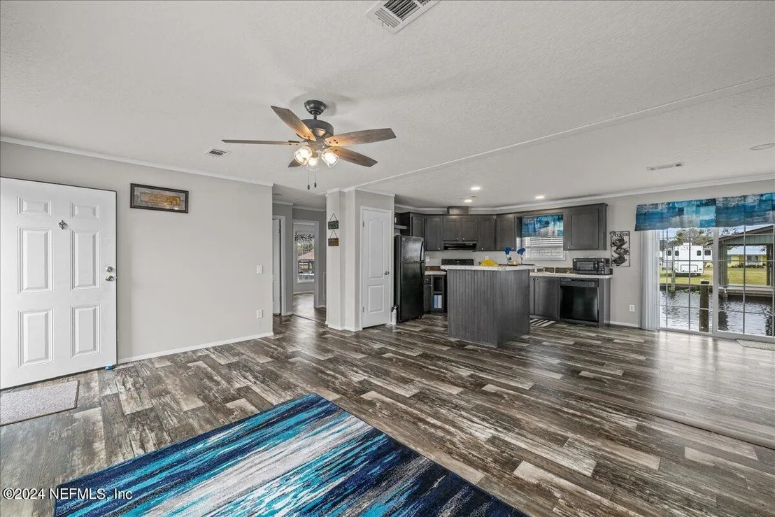 Photo of 152 MOONLITE Drive
