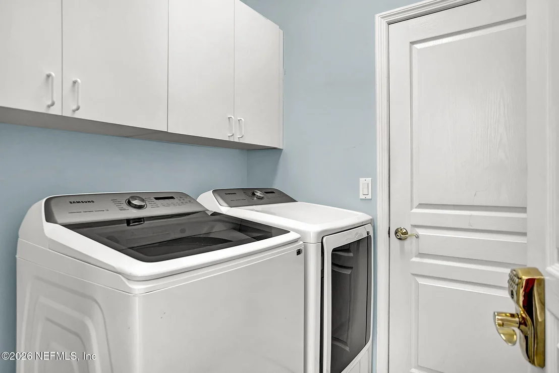 Photo of 1837 FOREST GLEN Way