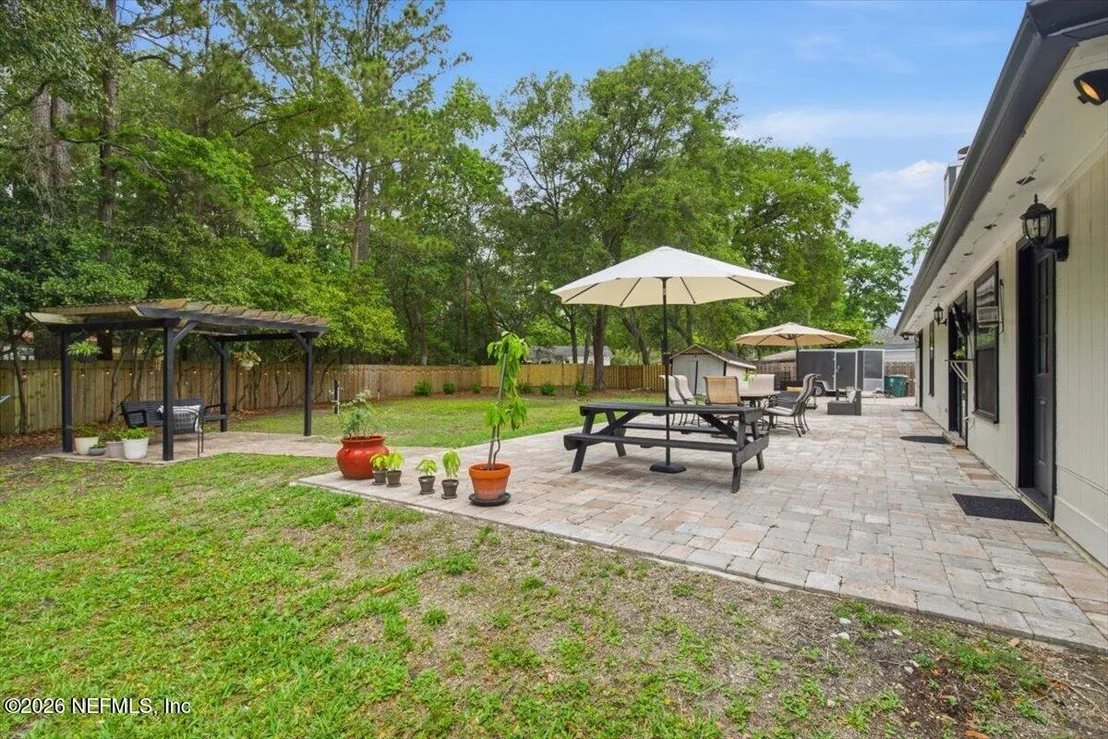 Photo of 4345 APPLE TREE Place
