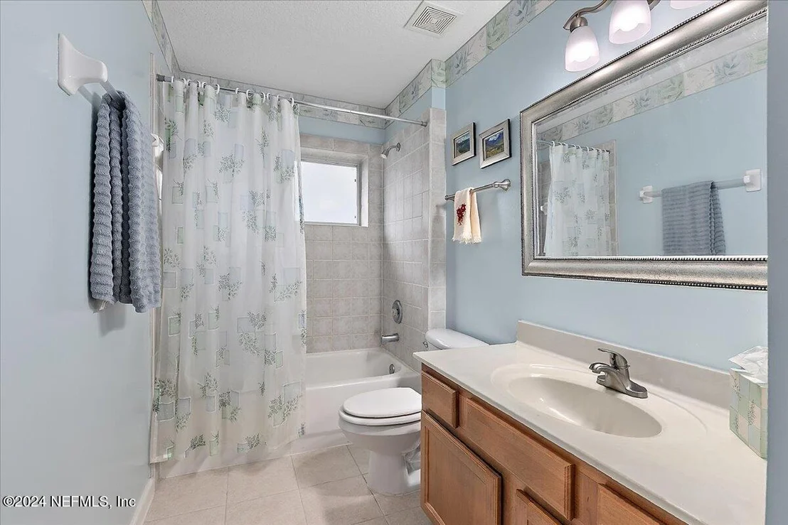 Photo of 4528 MAINMAST Lane