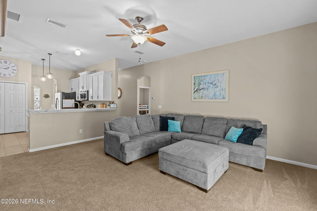 Photo of 11714 RAINDROP Road