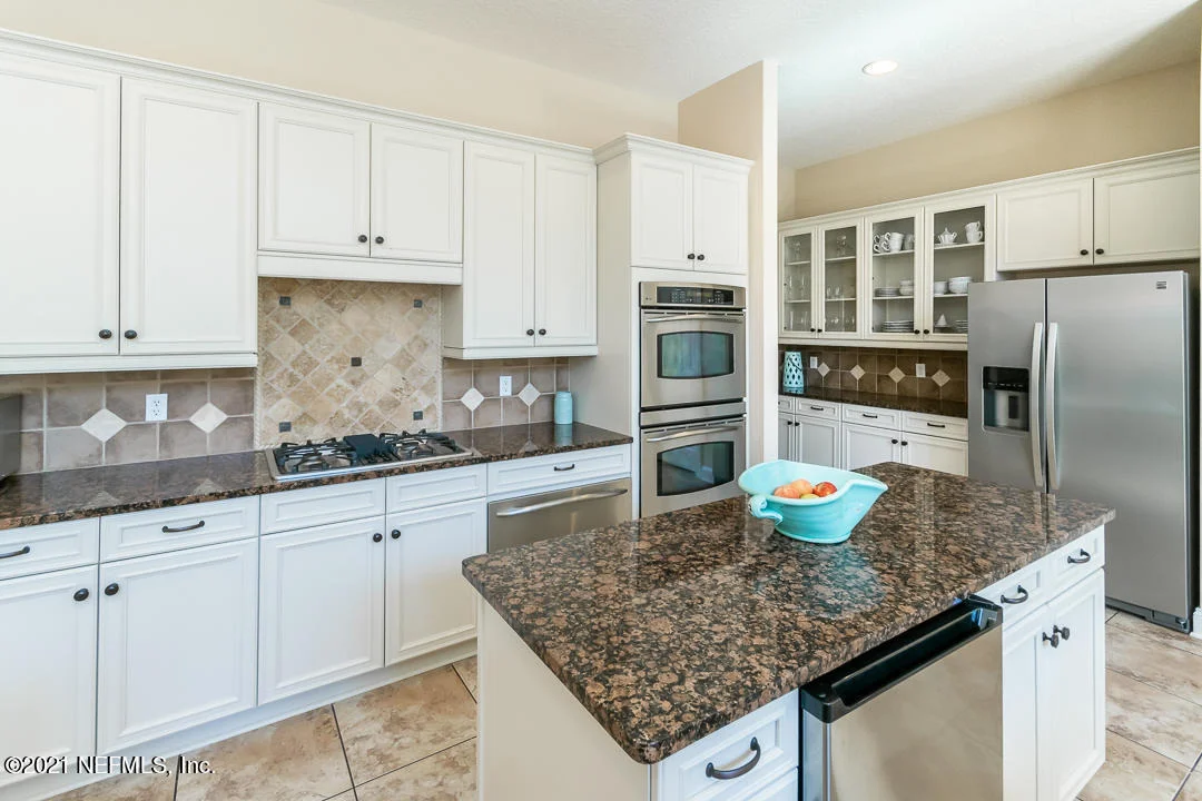 Photo of 496 SEBASTIAN Square