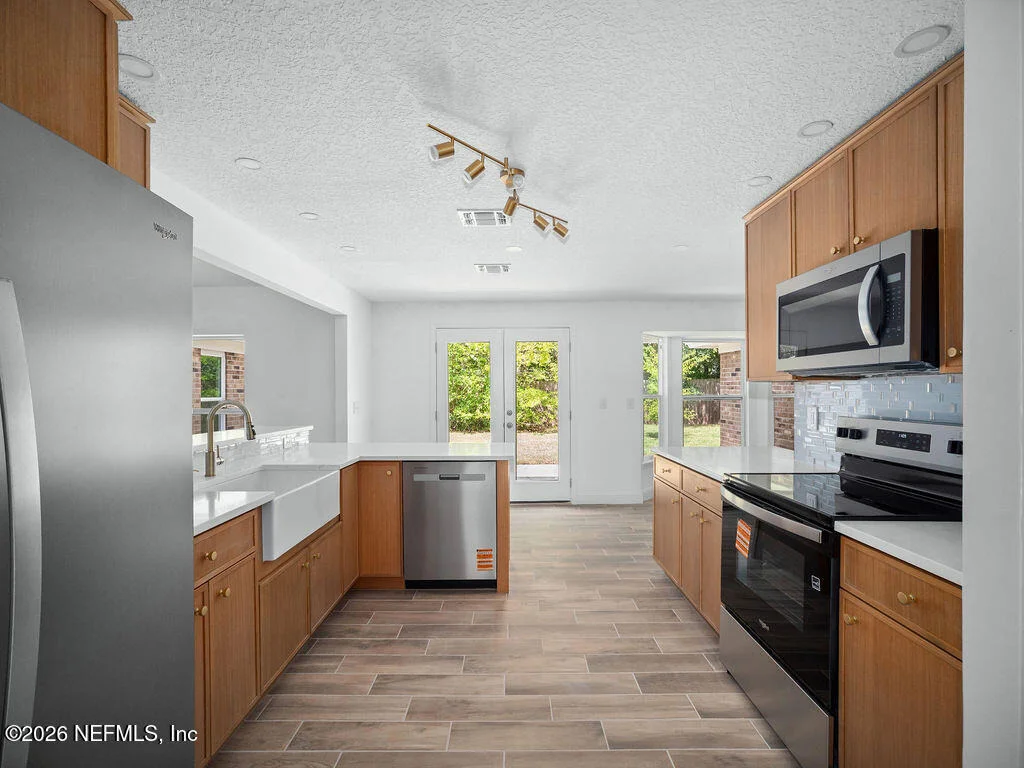Photo of 1877 ABA Drive
