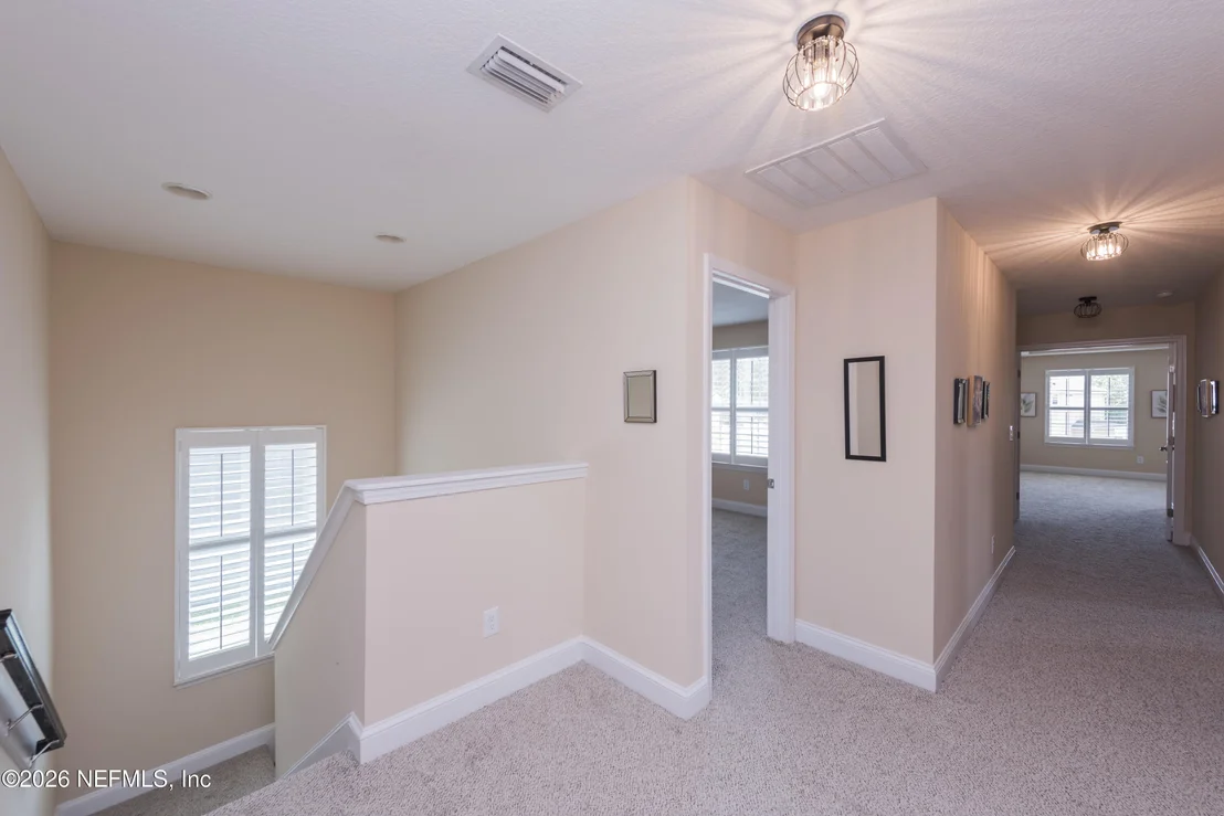 Photo of 664 DRYSDALE Drive