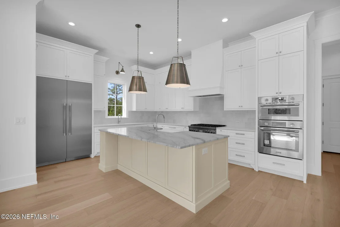 Photo of 605 SHELL RIDGE Lane