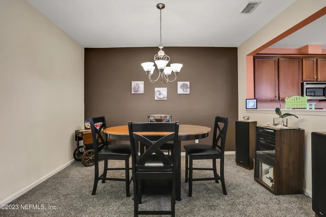 Photo of 724 BRIAR VIEW Drive