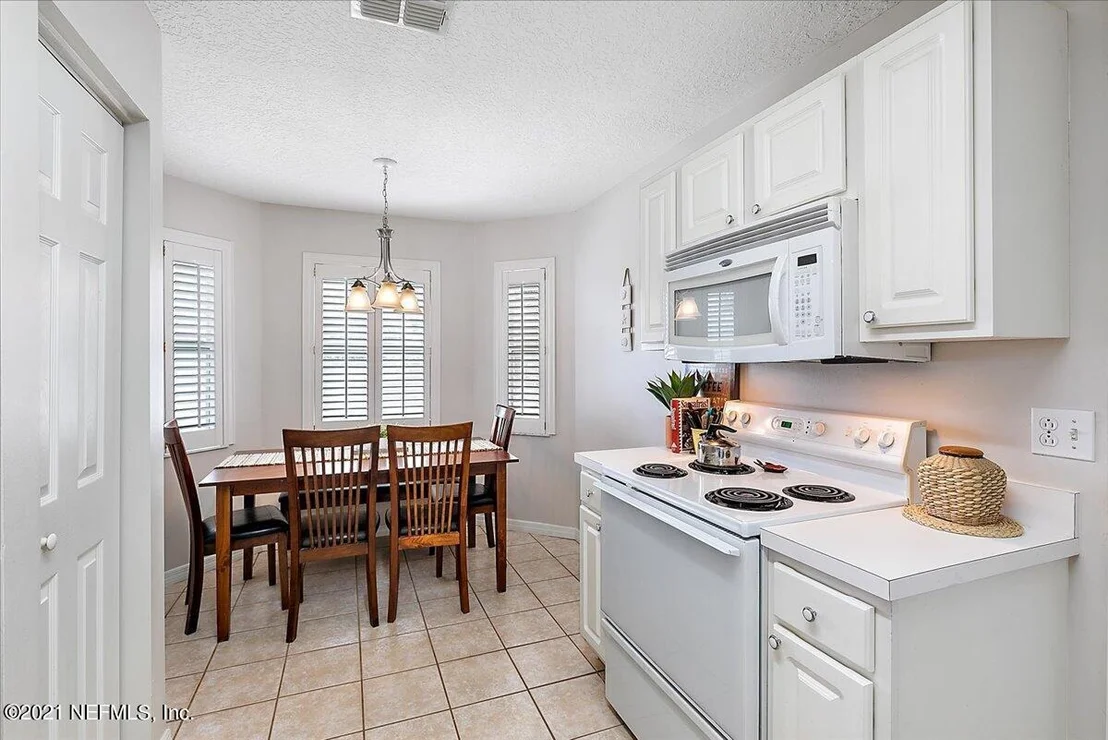 Photo of 440 ISLAND VIEW Circle