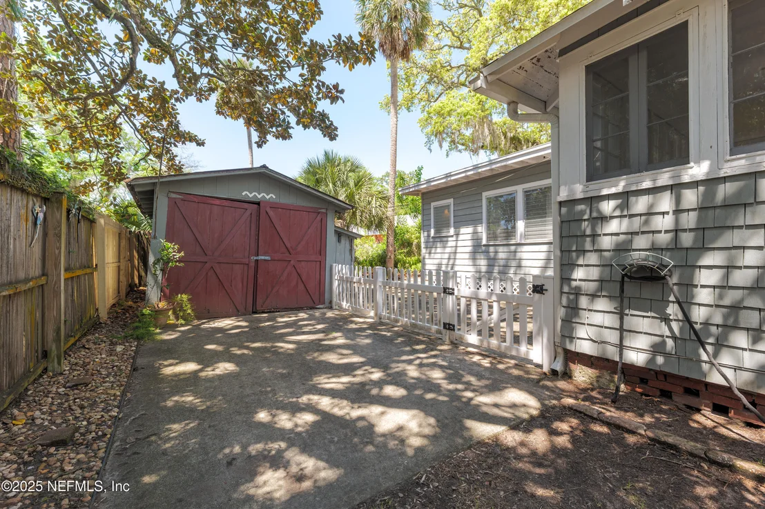 Photo of 4 FLETCHER Lane