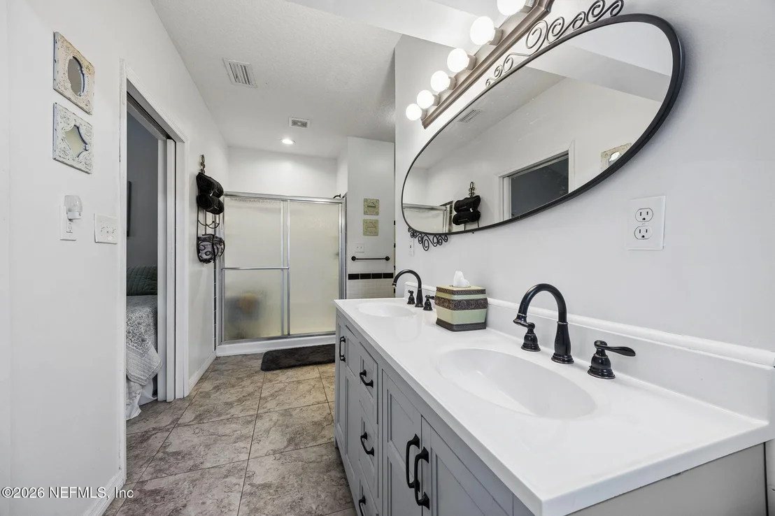 Photo of 45144 MUSSLEWHITE Road