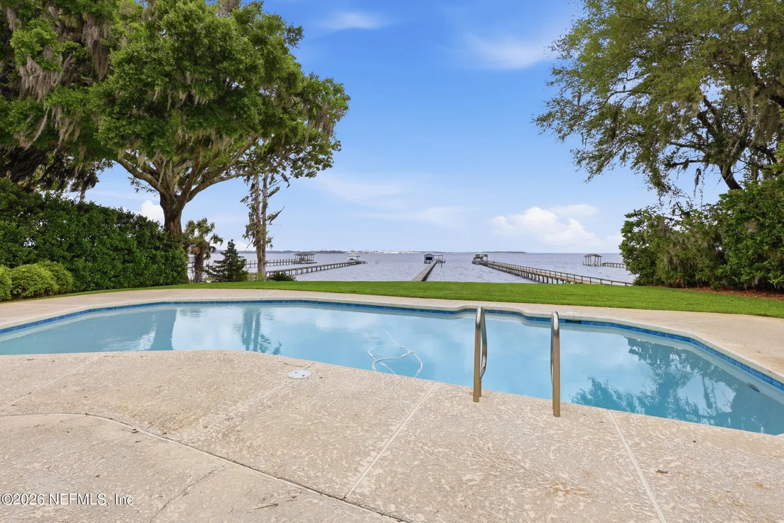 Photo of 2957 FOREST Circle
