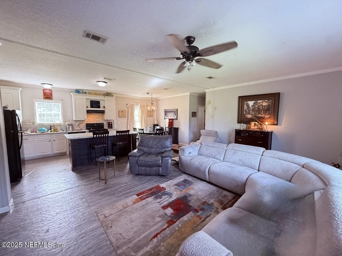 Photo of 85488 N HARTS Road