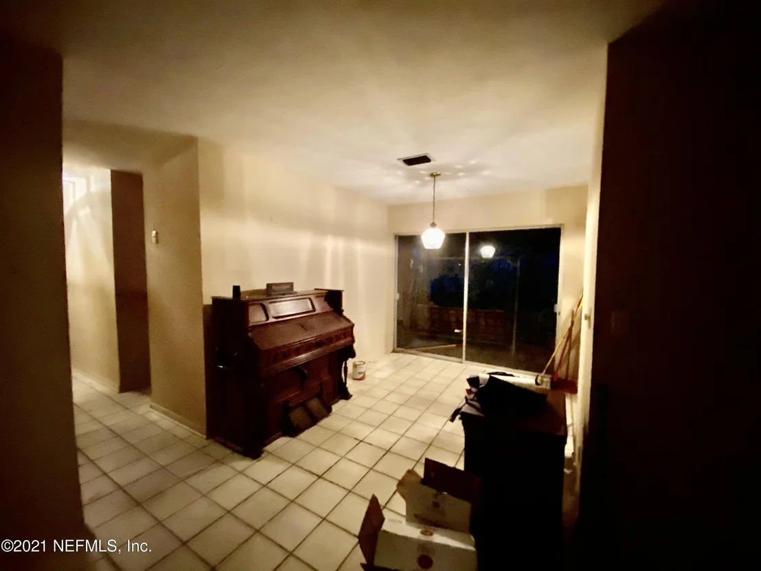 Photo of 4439 VANCOUVER Drive