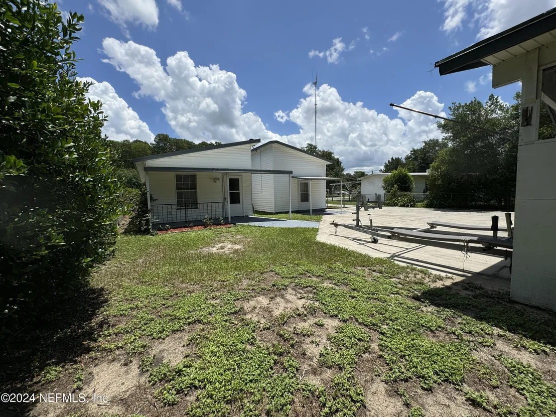 Photo of 3842 RUBY Drive W