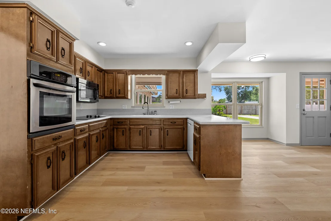 Photo of 8206 CUTTER Place