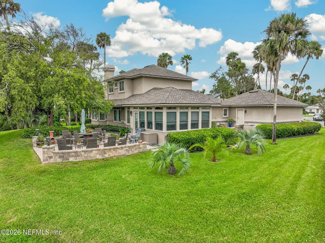 Photo of 2206 LAUGHING GULL Circle