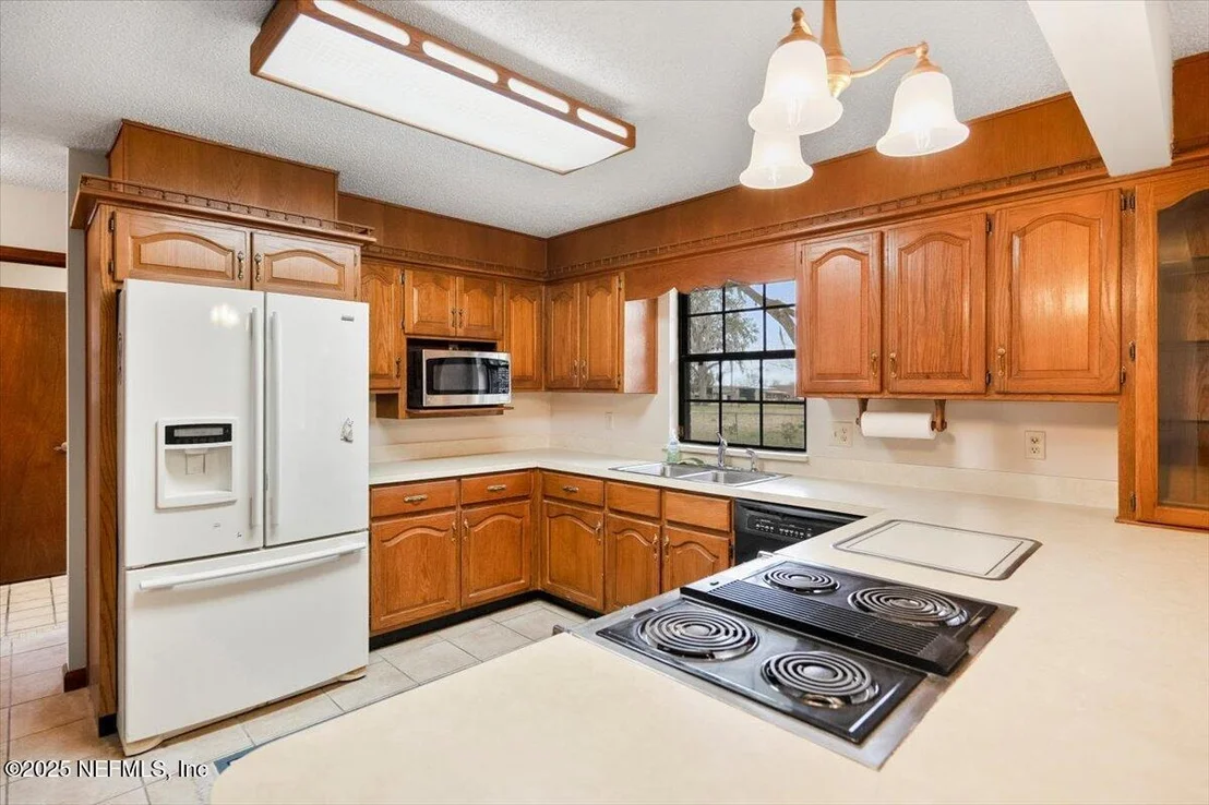 Photo of 4111 MAGILL Road