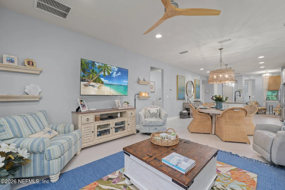 Photo of 89 FOREST SPRING Drive