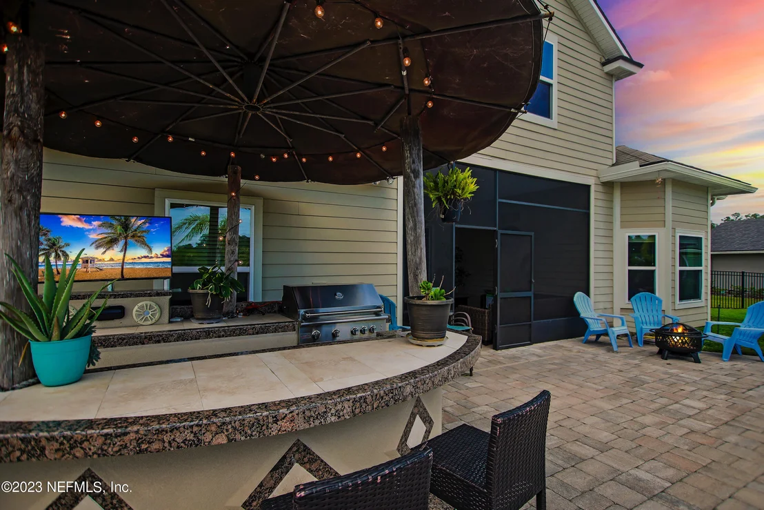 Photo of 140 CEDARSTONE Way