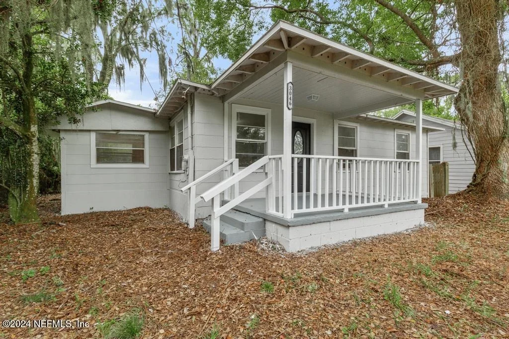 Photo of 3046 BESSENT Road