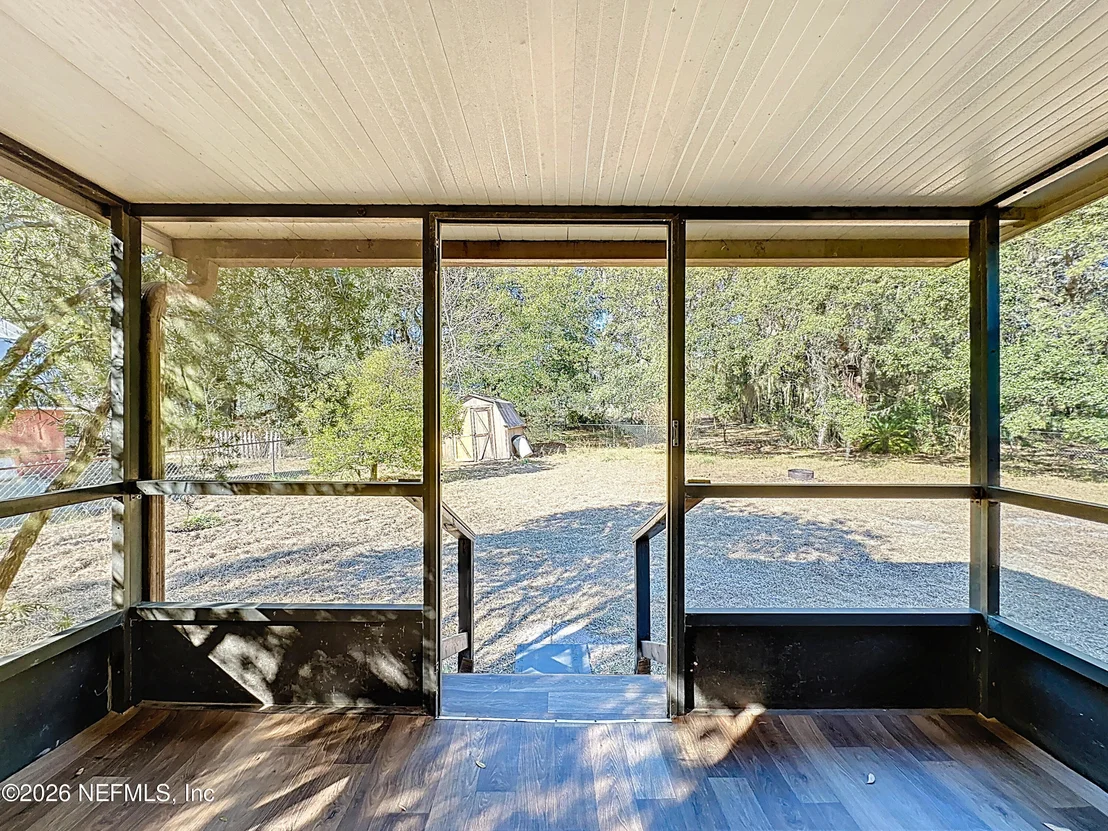 Photo of 133 REAVES Avenue