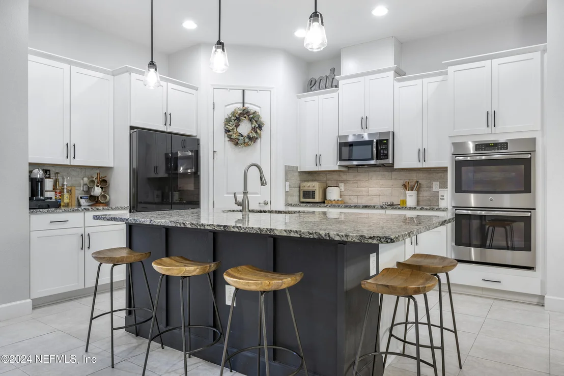 Photo of 8531 MABEL Drive