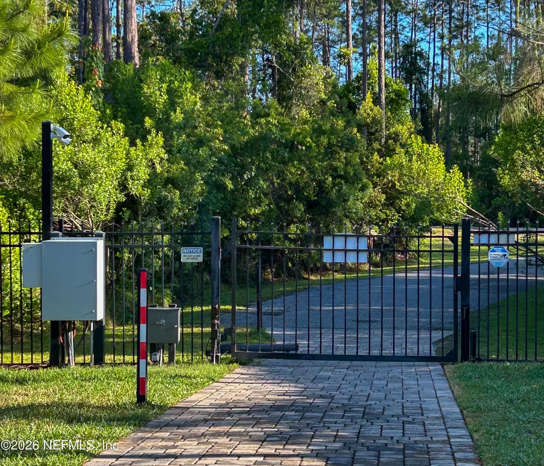 Photo of 478 OLD BLUFF Drive