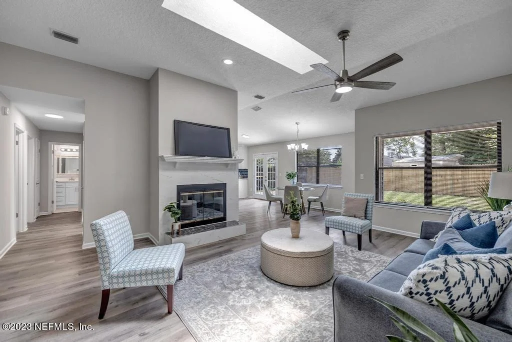 Photo of 8560 MOSS POINTE Trail N
