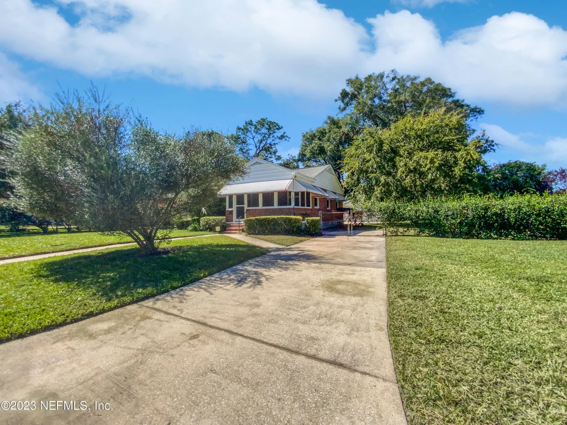 Photo of 1804 BARTRAM Circle E