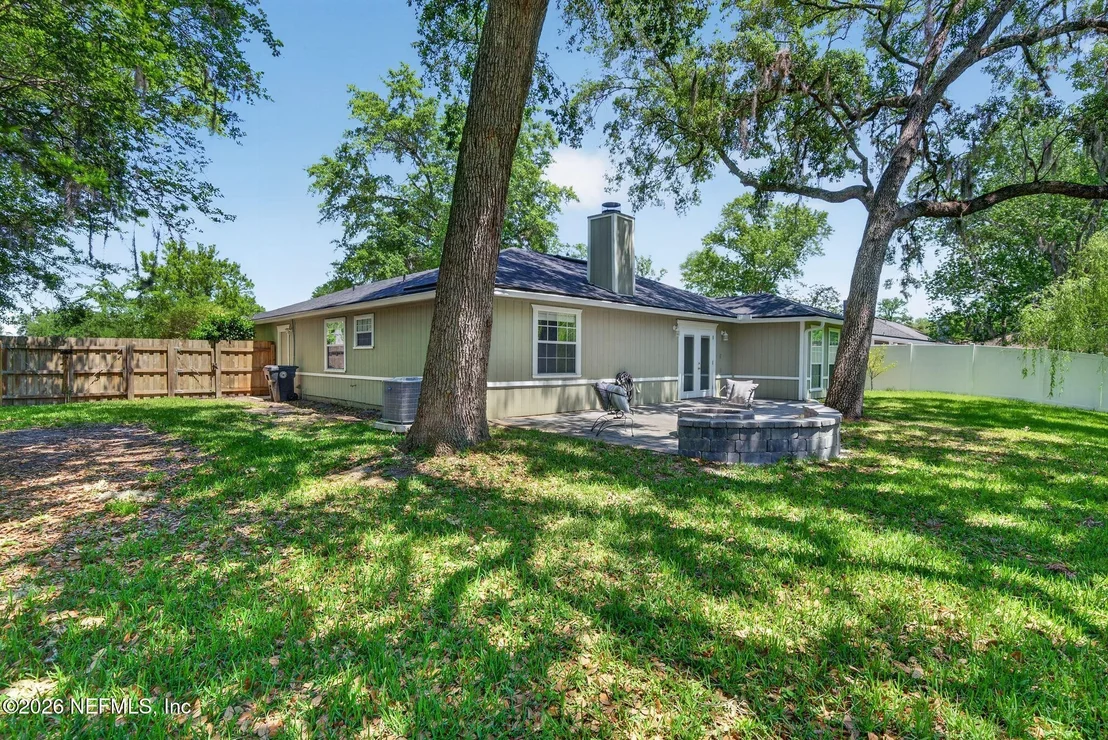 Photo of 572 COZYBROOK Lane