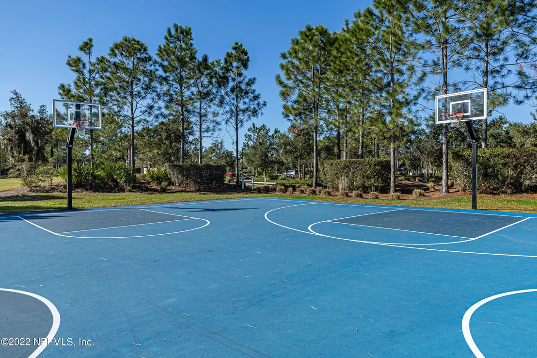 Photo of 78 CALUMET Drive