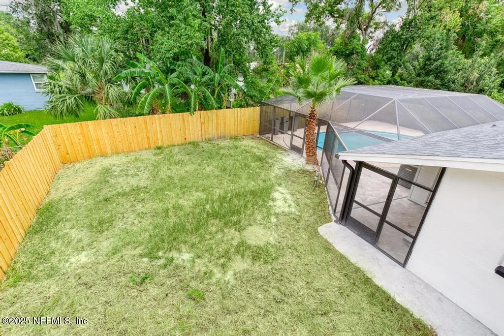 Photo of 1529 FERNDALE Place