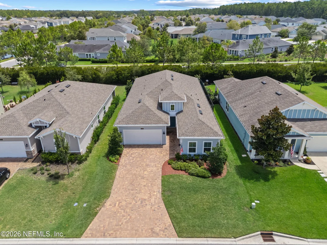 Photo of 105 BLOOMFIELD Way