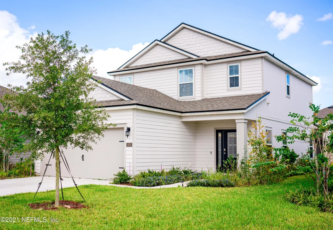 Photo of 3910 HEATHERBROOK Place