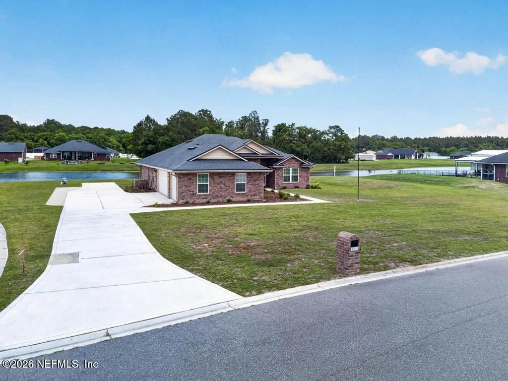 Photo of 53702 CARRINGTON Drive