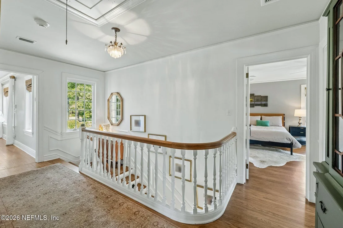 Photo of 4704 ALGONQUIN Avenue