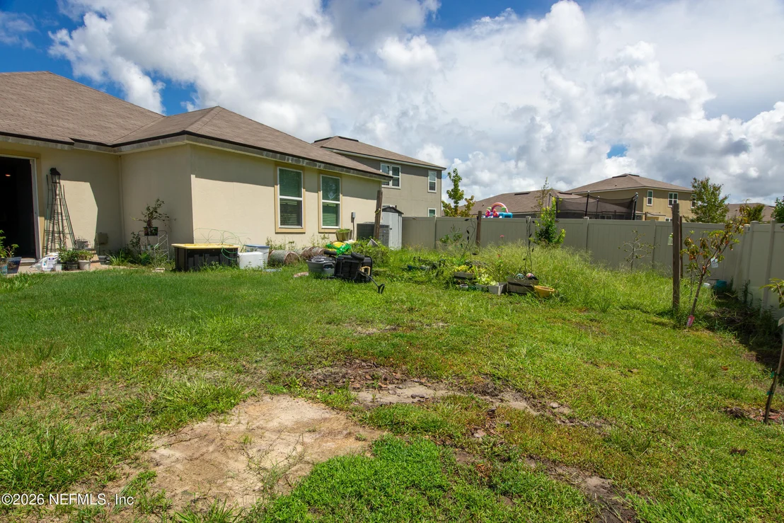 Photo of 65378 RIVER GLEN Parkway