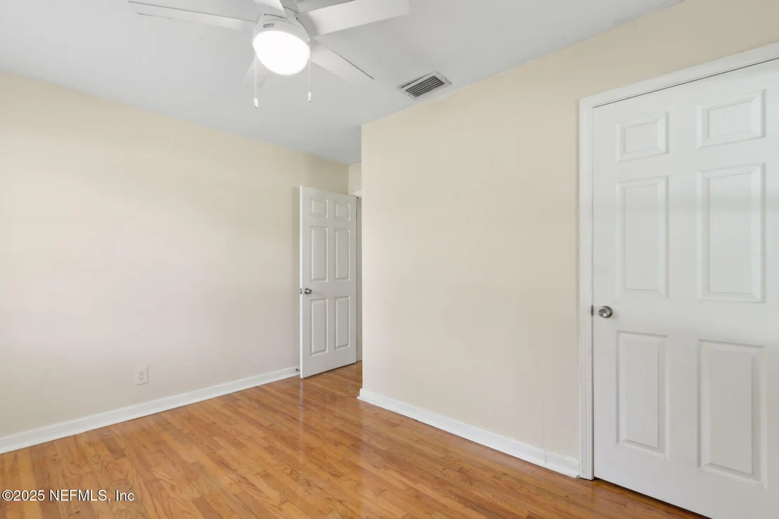 Photo of 10435 STONE Road