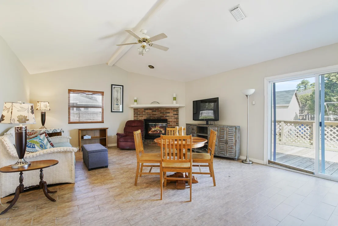 Photo of 116 HARVARD Road