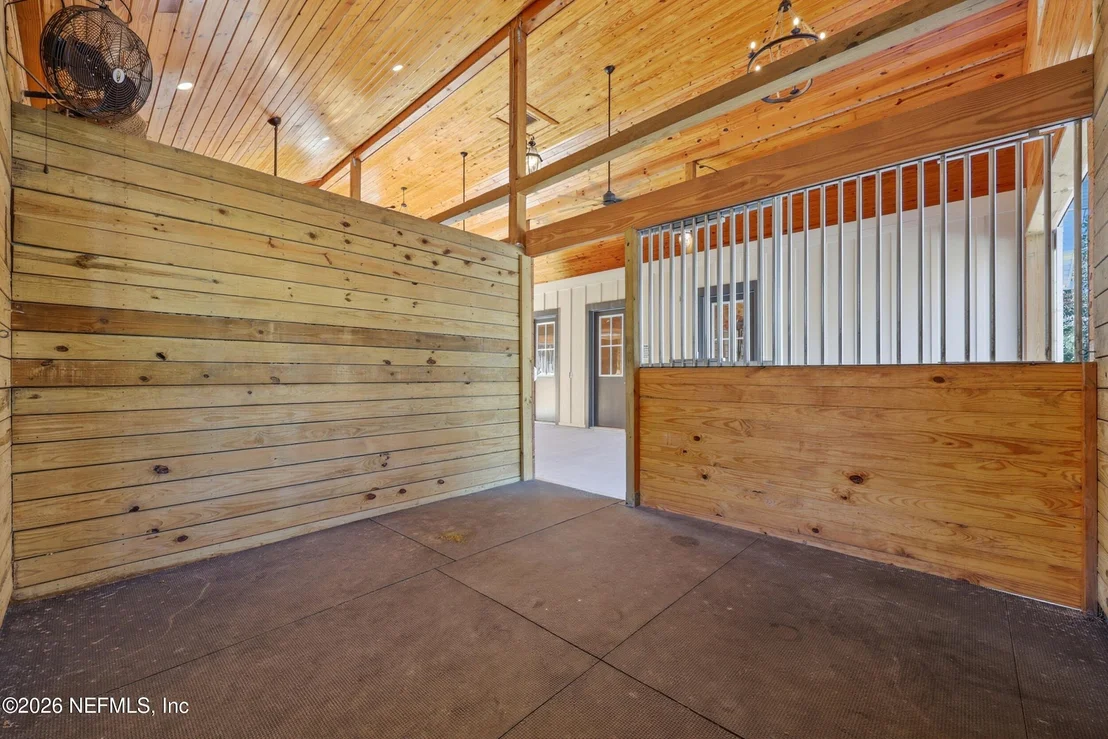 Photo of 418 TRIPLE CROWN Lane