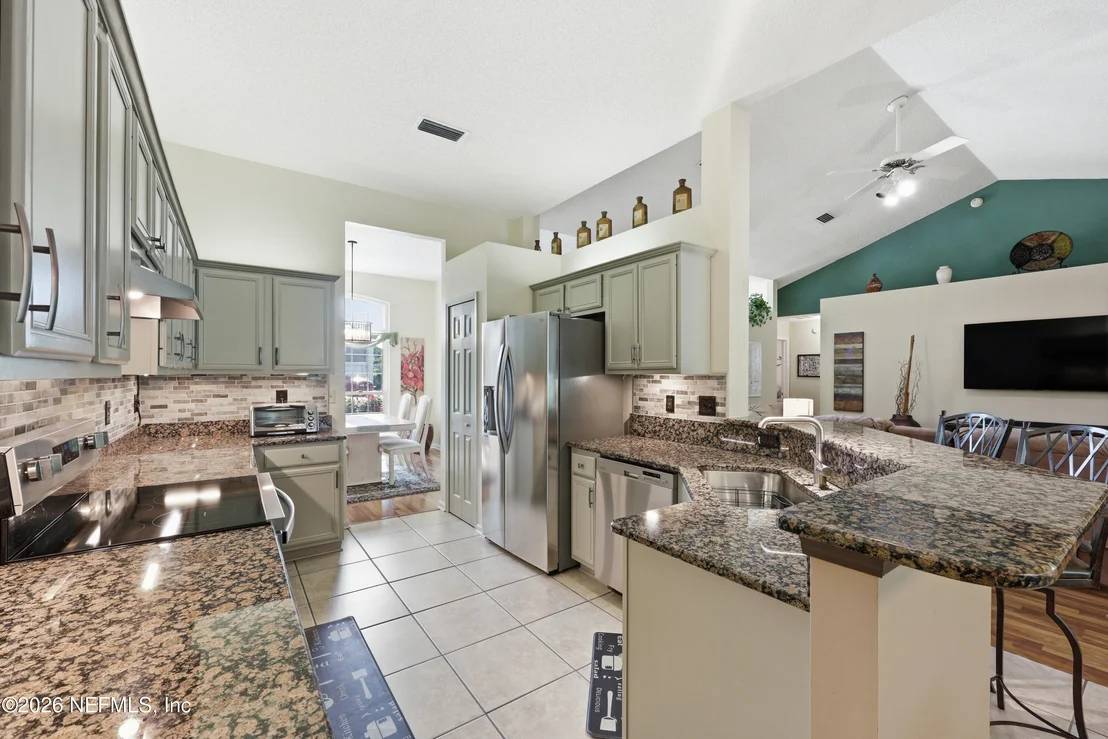 Photo of 1606 SANDY SPRINGS Drive