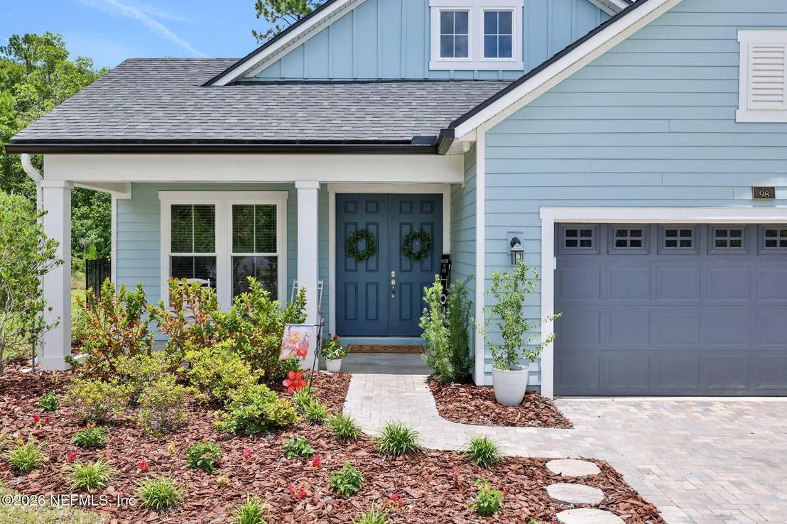 Photo of 98 YARDLEY Court