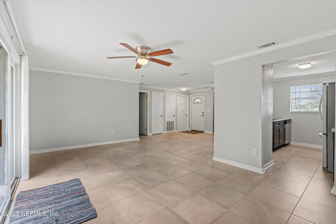 Photo of 7503 PHEASANT RUN Drive