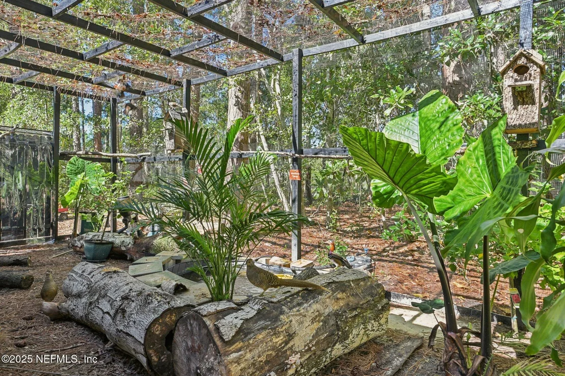 Photo of 1265 WHISPERING PINES Road