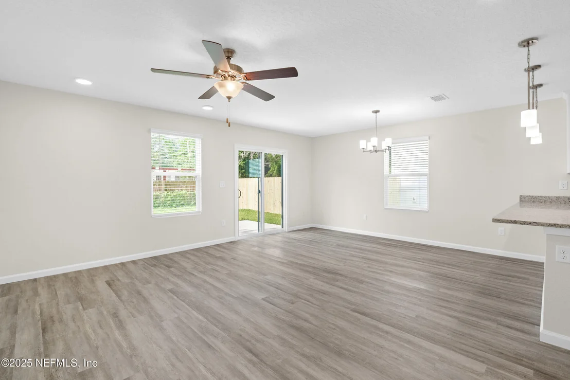 Photo of 8198 DANDY Avenue