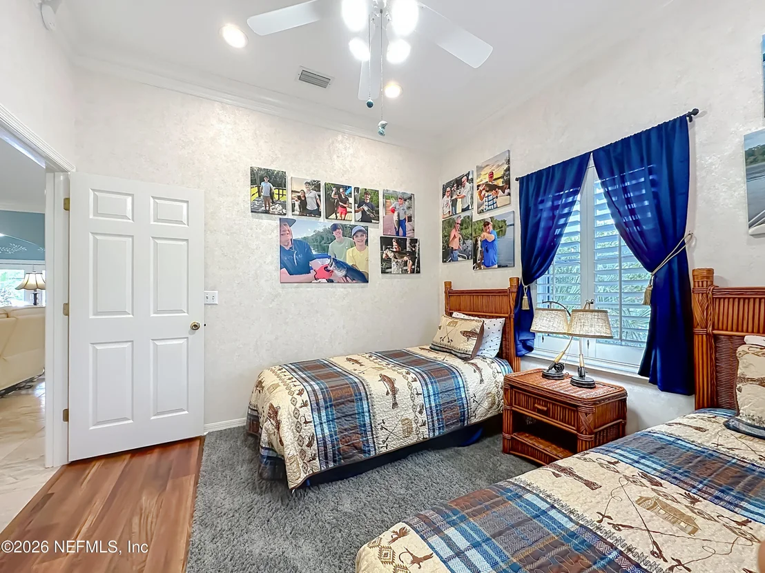 Photo of 129 RIVER Road