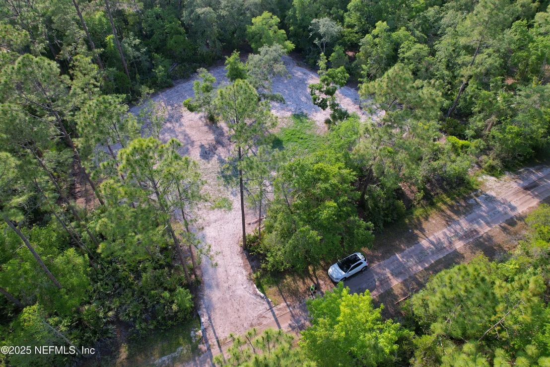 Photo of 121 STELLA Road