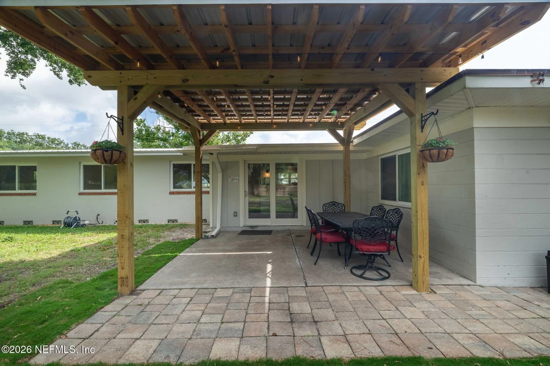 Photo of 406 ARREDONDO Avenue